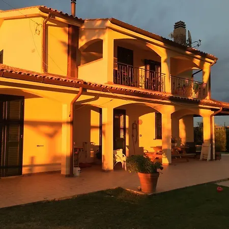 Beveraggio مزرعة للإقامة *