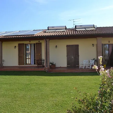 Beveraggio Farm stay