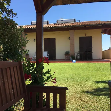 Beveraggio Farm stay *